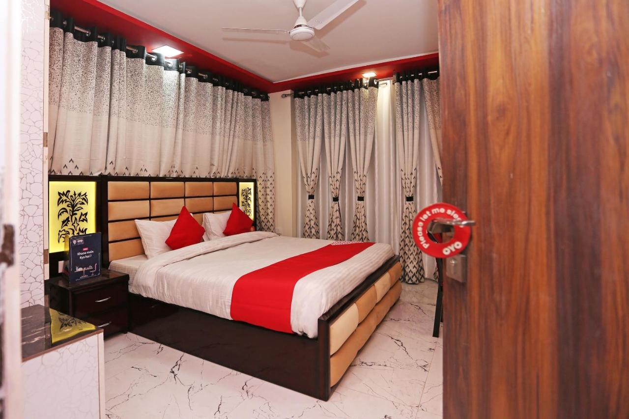 Oyo 23495 Hotel The Park Juhi Bari Εξωτερικό φωτογραφία